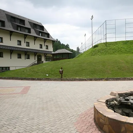 בית הארחה Junior